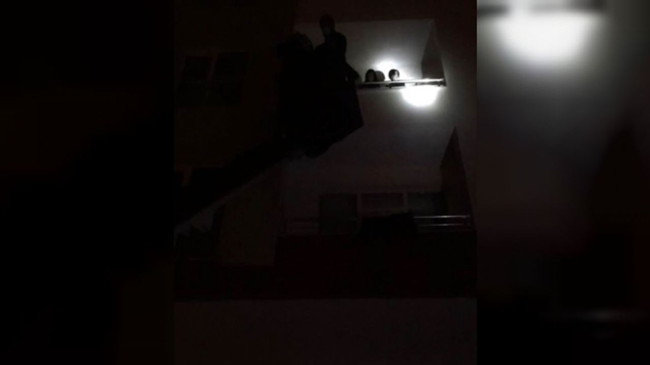 Kilitlendikleri evde tecavüz edilip zorla fuhuş yaptırılan 2 Özbek kadın kurtarıldı