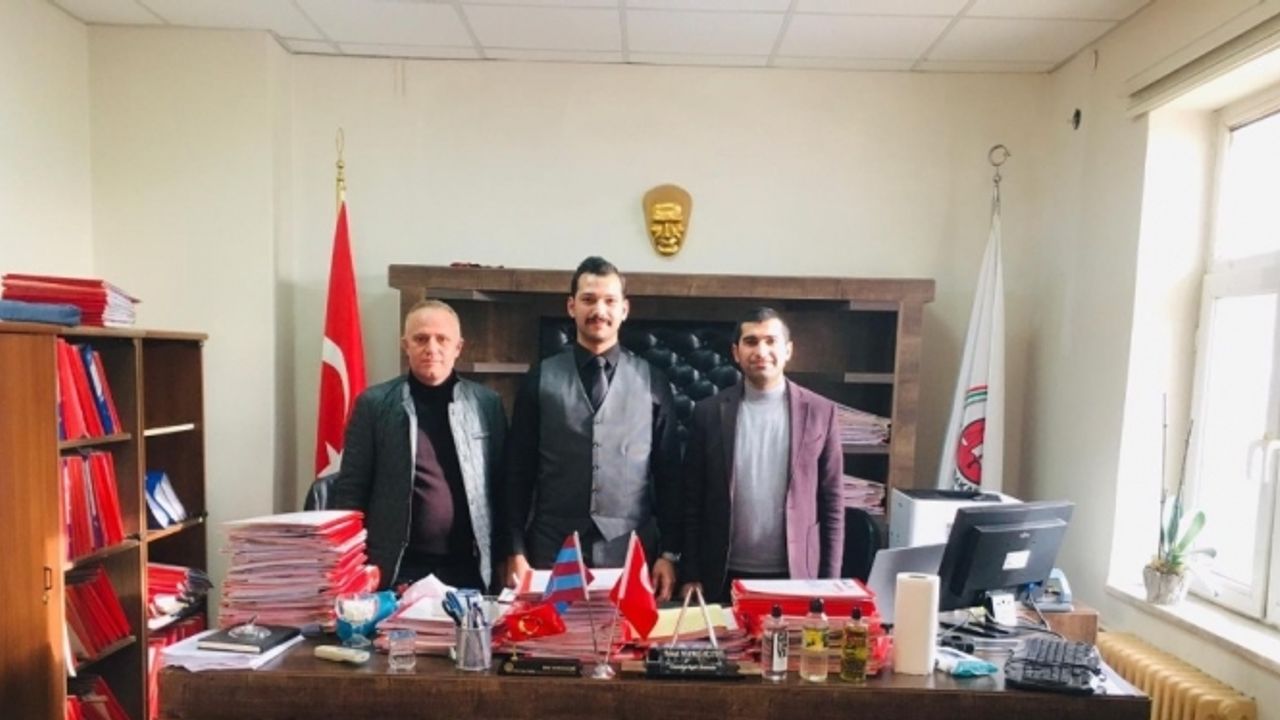 Sağlık-Sen Şırnak Şubesi yöneticileri, İdil Cumhuriyet Savcısı Hamzaçebi ile görüştü