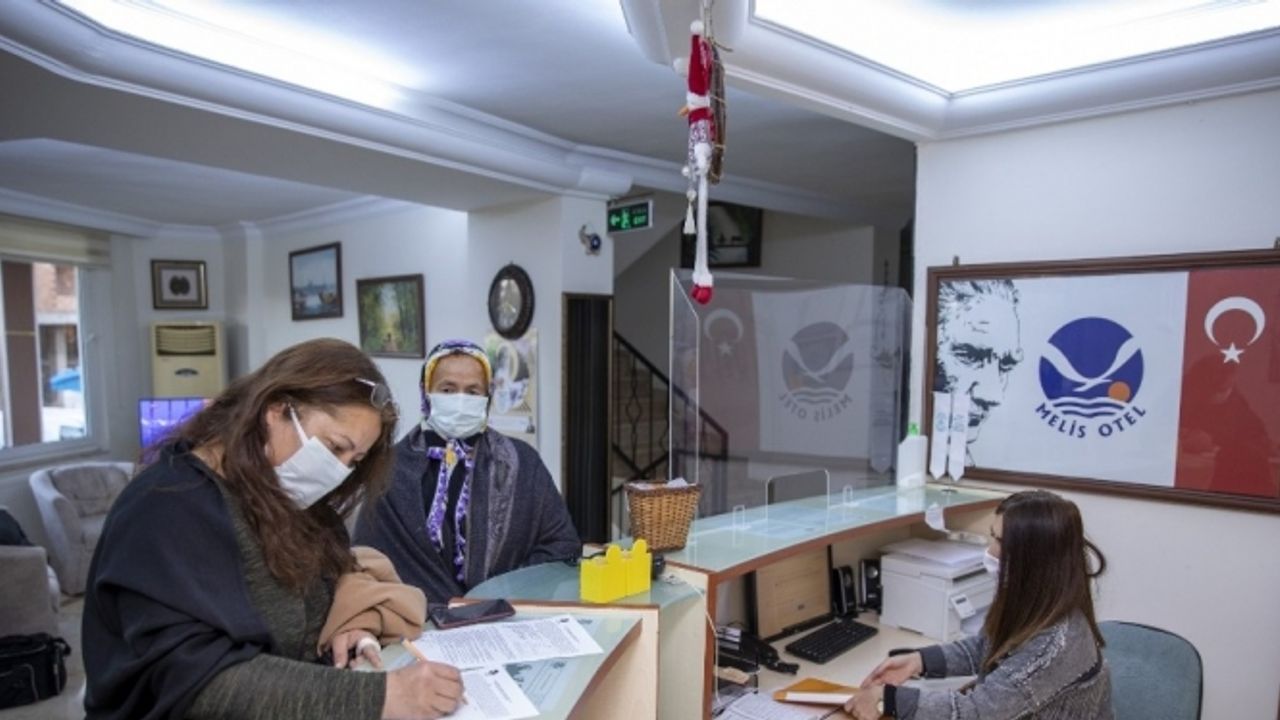 Mersin’de hasta ve yakınları Refakatçi Evi ile kalacak yer derdinden kurtuldu