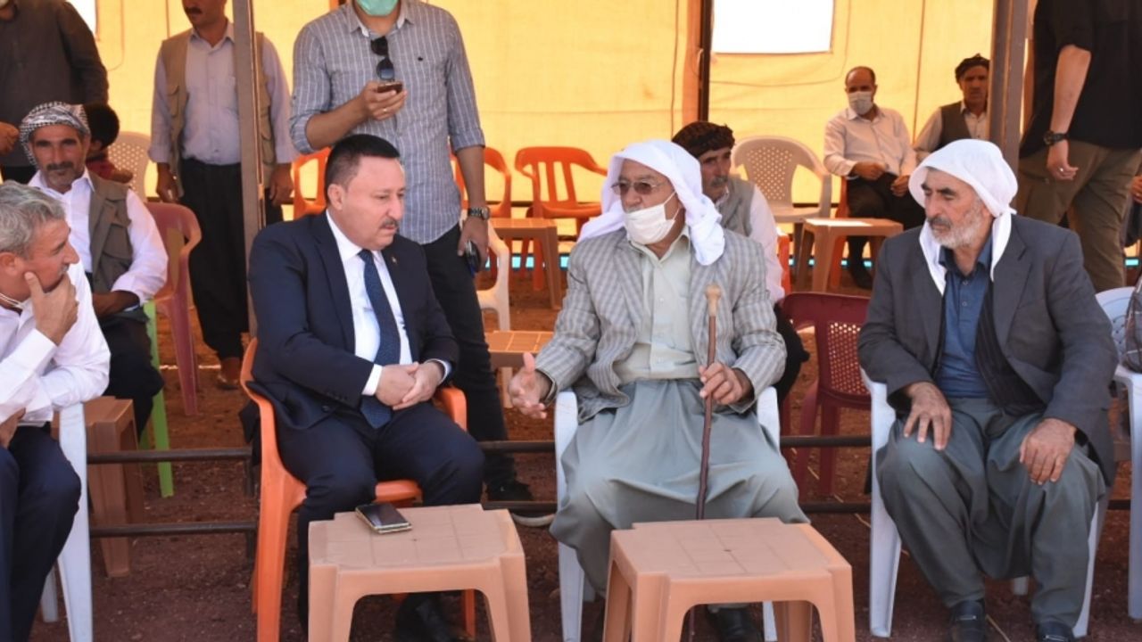 Karacadağ bölgesinin rekortmen belediye başkanından Başkan Beyoğlu’na hizmet övgüsü