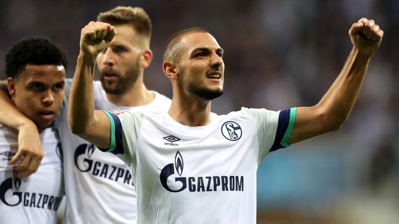 Schalke 04 Sportif Direktörü Rouven Schröder: "Ahmed Kutucu için Başakşehir ile temas halindeyiz"