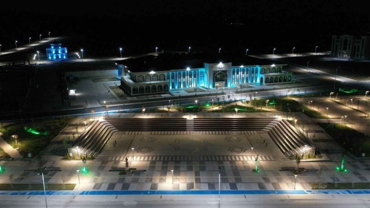 Bayburt Üniversitesi, 2021-2022 güz yarıyılı lisansüstü kontenjanları açıklandı