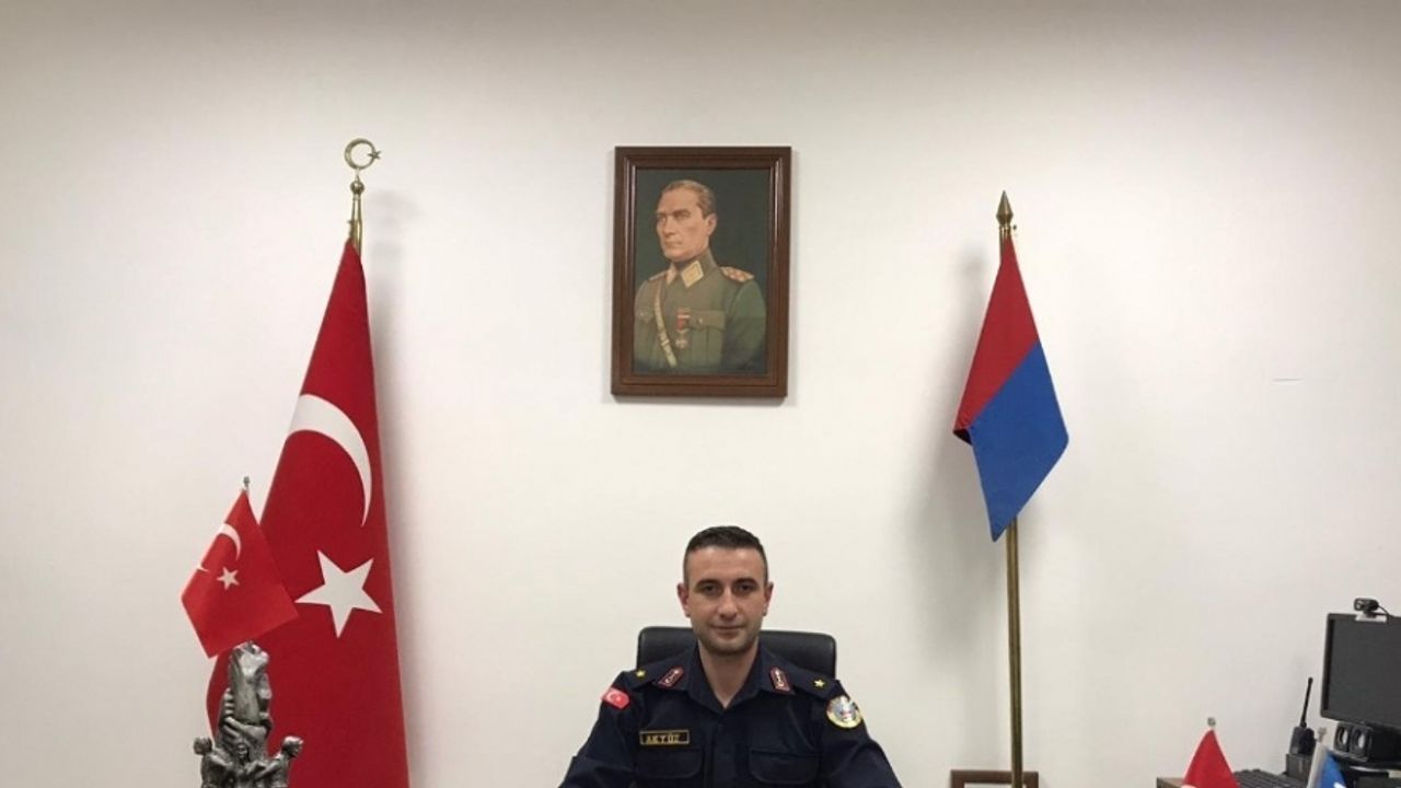 Bilecik Merkez İlçe Jandarma Komutanı Teğmen Akyüz terfi aldı