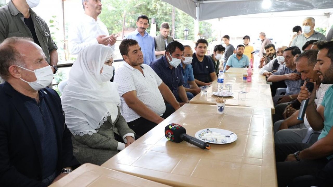 Meral Akşener’den Emirhan Yalçın’ın ailesine taziye ziyareti