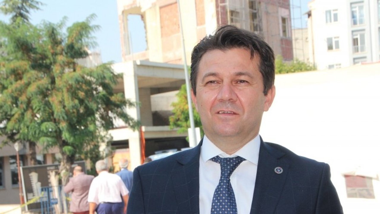 Suat Çelen: "Tarihte ilk defa hem Avrupa’da hem dünyada peşinden de olimpiyatta madalya aldık"