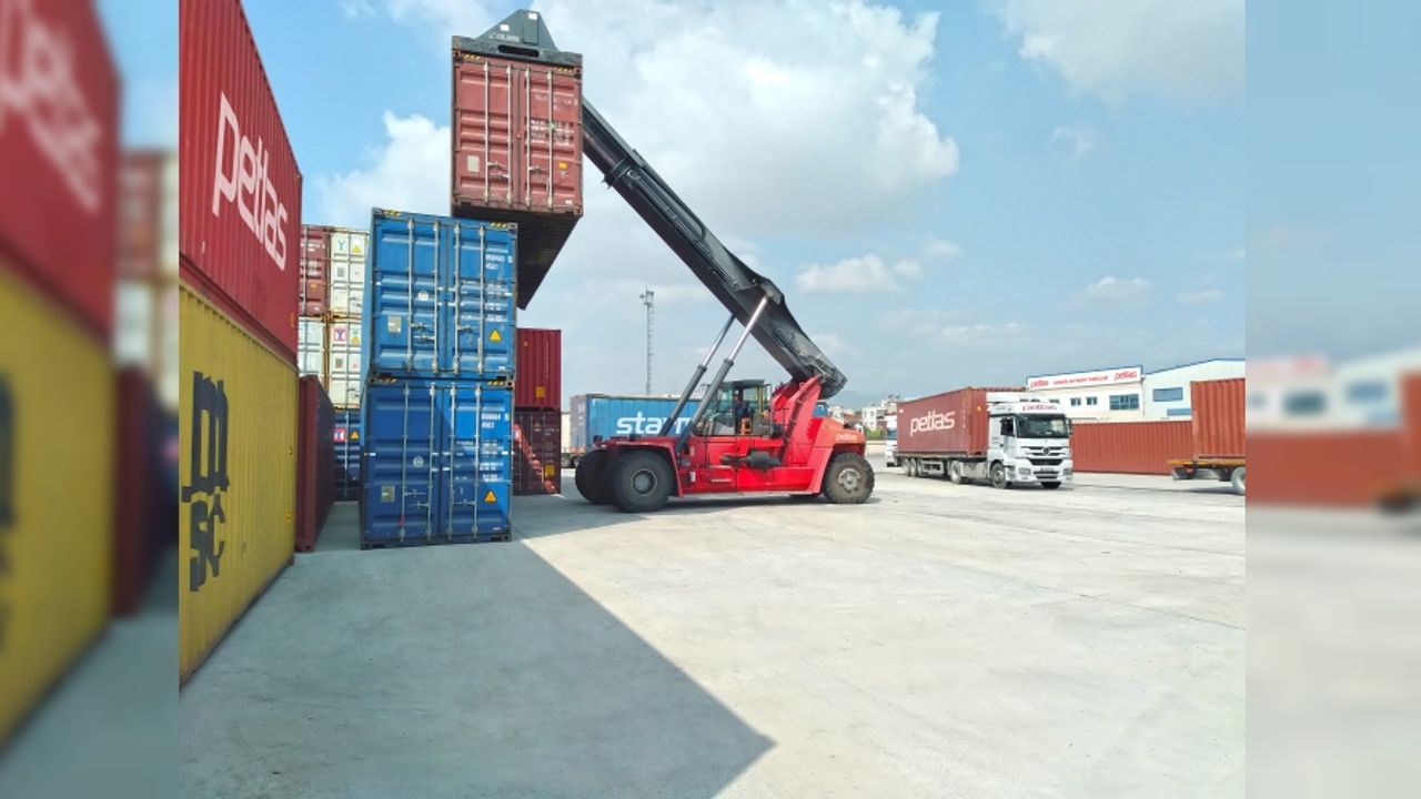 PETLAS TÜM ZAMANLARIN İHRACAT REKORUNU KIRDI