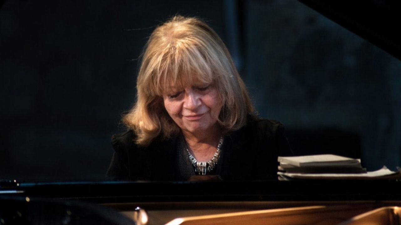 2021 Kültür Sanat Büyük Ödülleri'nde Müzik Alanın Sahibi İdil Biret Kimdir? İdil Biret Kaç Yaşında ve Nereli?