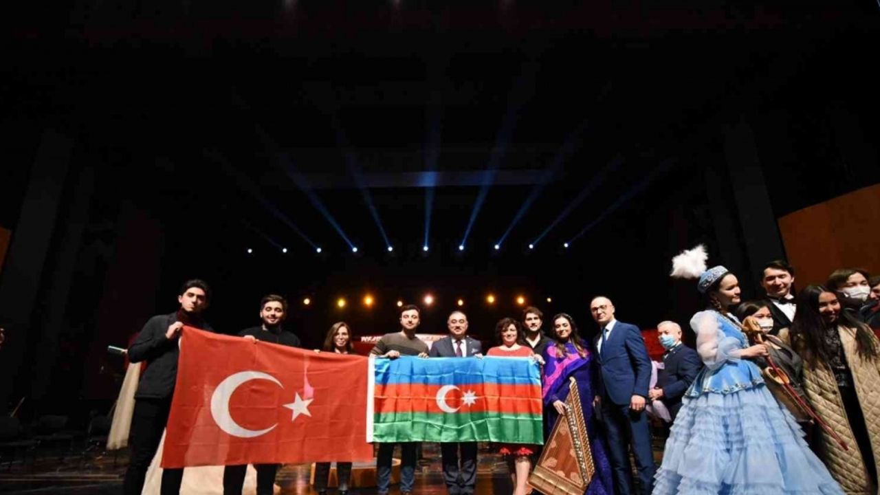 2022 Türk Dünyası Kültür Başkenti Bursa’da dev konser