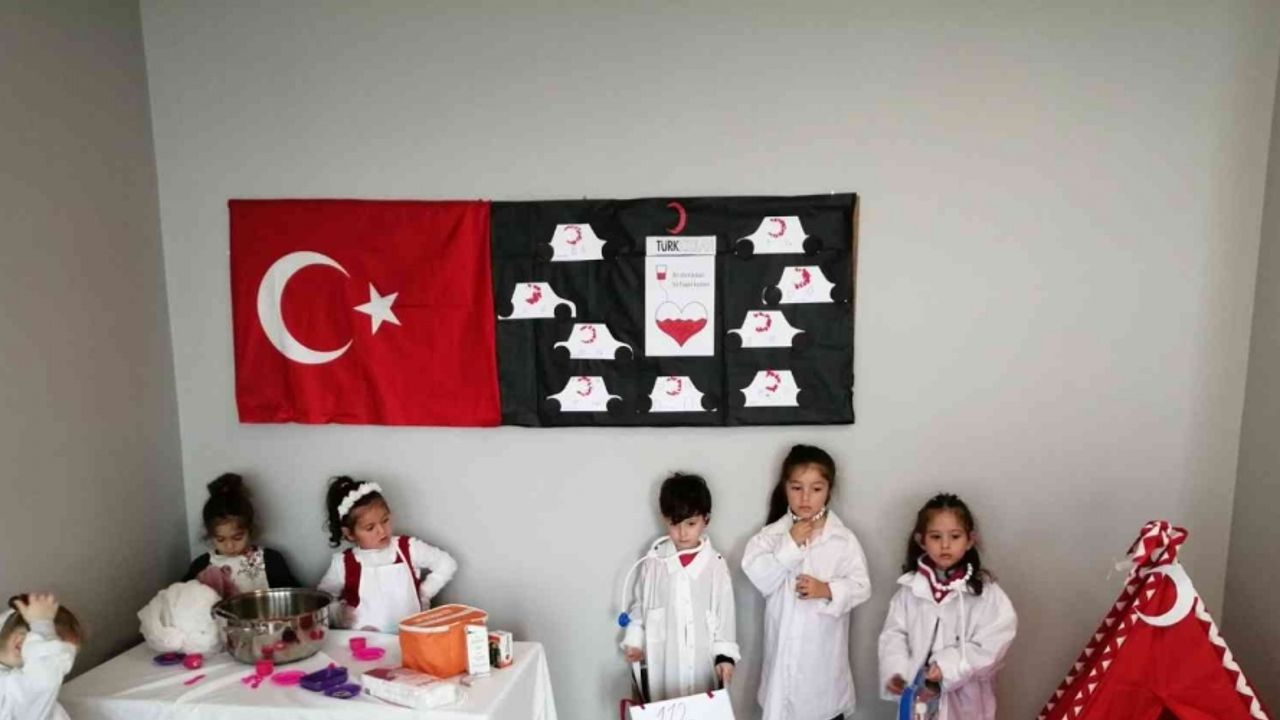 Akdere Bilim Sanat Merkezi minikleri ağırladı