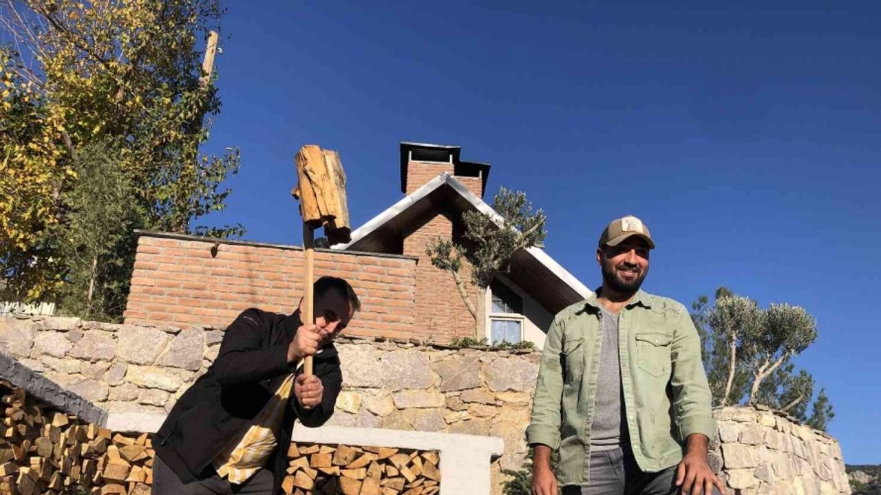 Köylüler tavuk kümesi sandı... Amerika’dan köyüne döndü, ekoturizme dağ evi kazandırdı