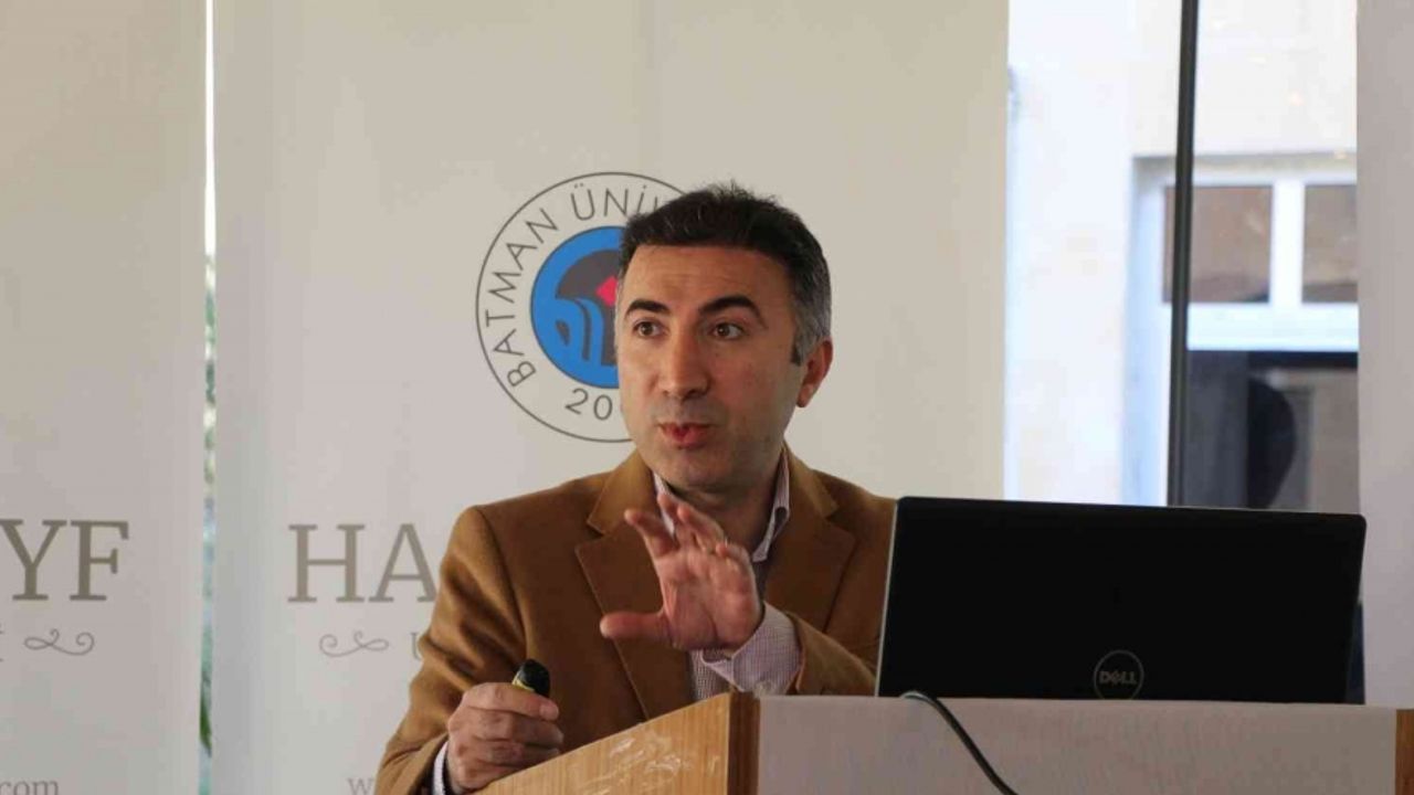 Rektör Demir: "Batman Üniversitesi Türkiye’deki enerji alanında ilk ihtisaslaşan üniversite oldu"