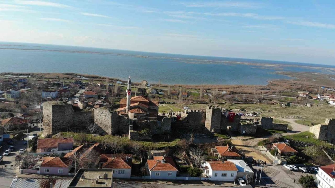 Edirne’nin “Enez Ayasofyası” 56 yıl sonra ibadete açıldı