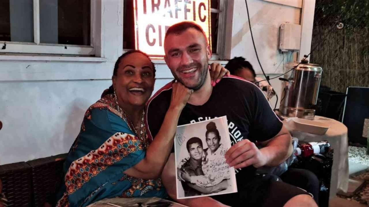 Erol Ceylan, Hollywood’da üç boksörü ringe çıkarıyor