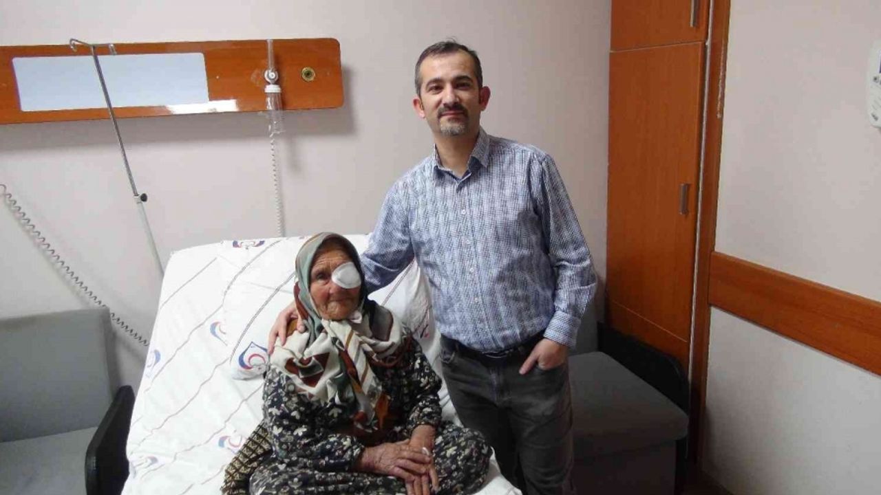 6 çocuklu 15 torun sahibi 97 yaşındaki Fadime nine ışığı gördü