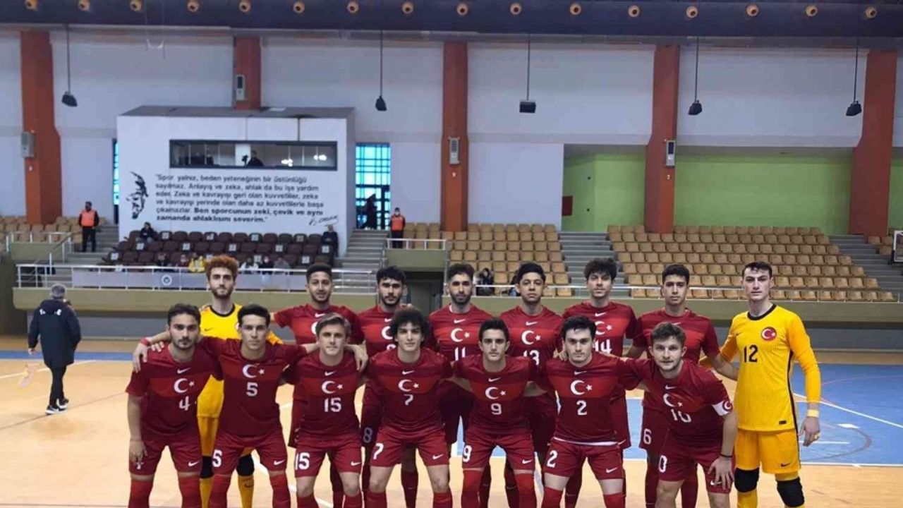 A Milli Futsal Takımı’nın hazırlık kampı kadrosu açıklandı