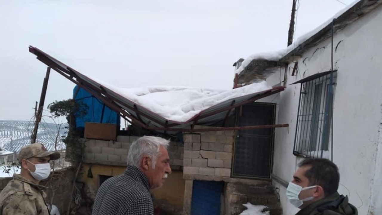 Kaymakam Akça’dan karda zarar gören köylere ziyaret