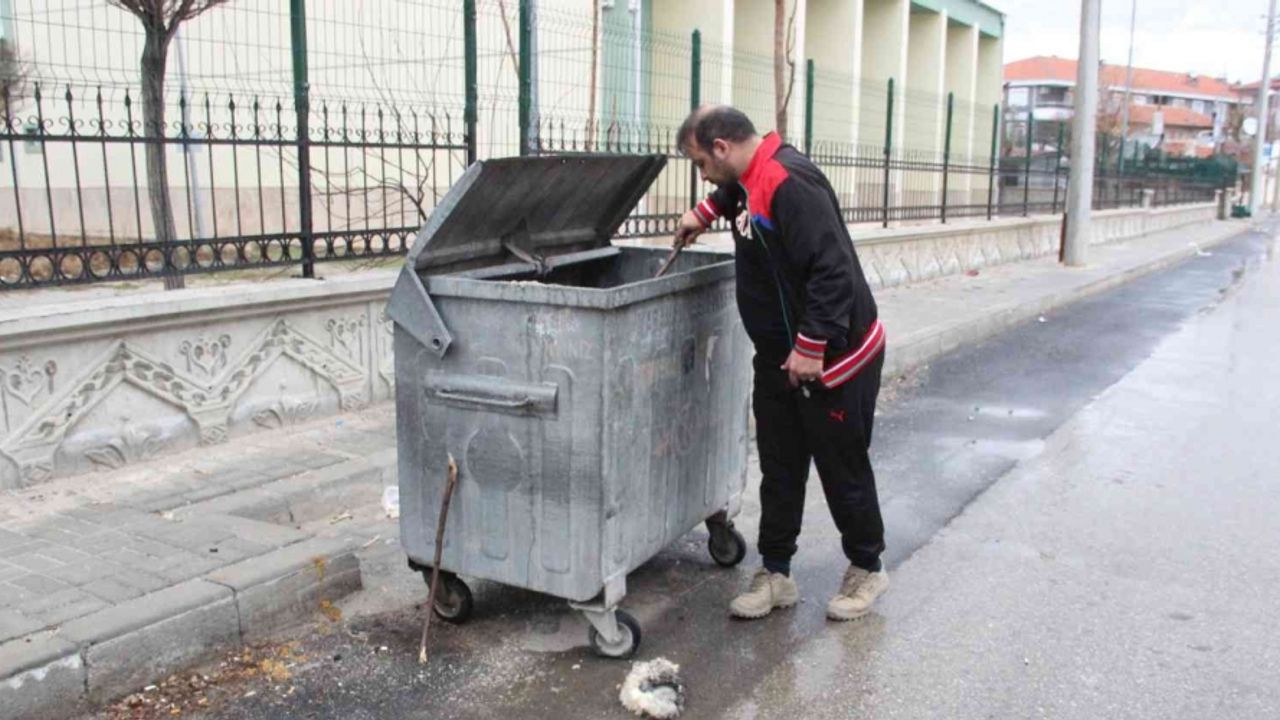 ’Kedilerin derisini yüzdüler’ ihbarına giden polis tavşan derisi buldu