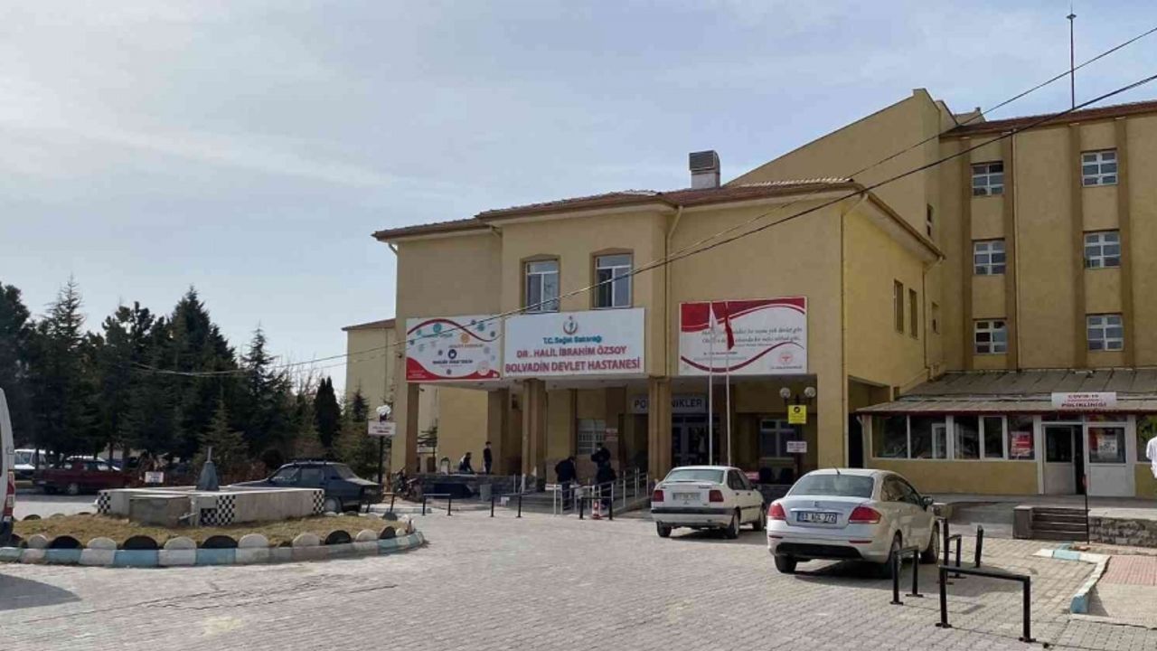 Doktorlar grevde olunca vatandaşlar hastane kapısından geri döndü