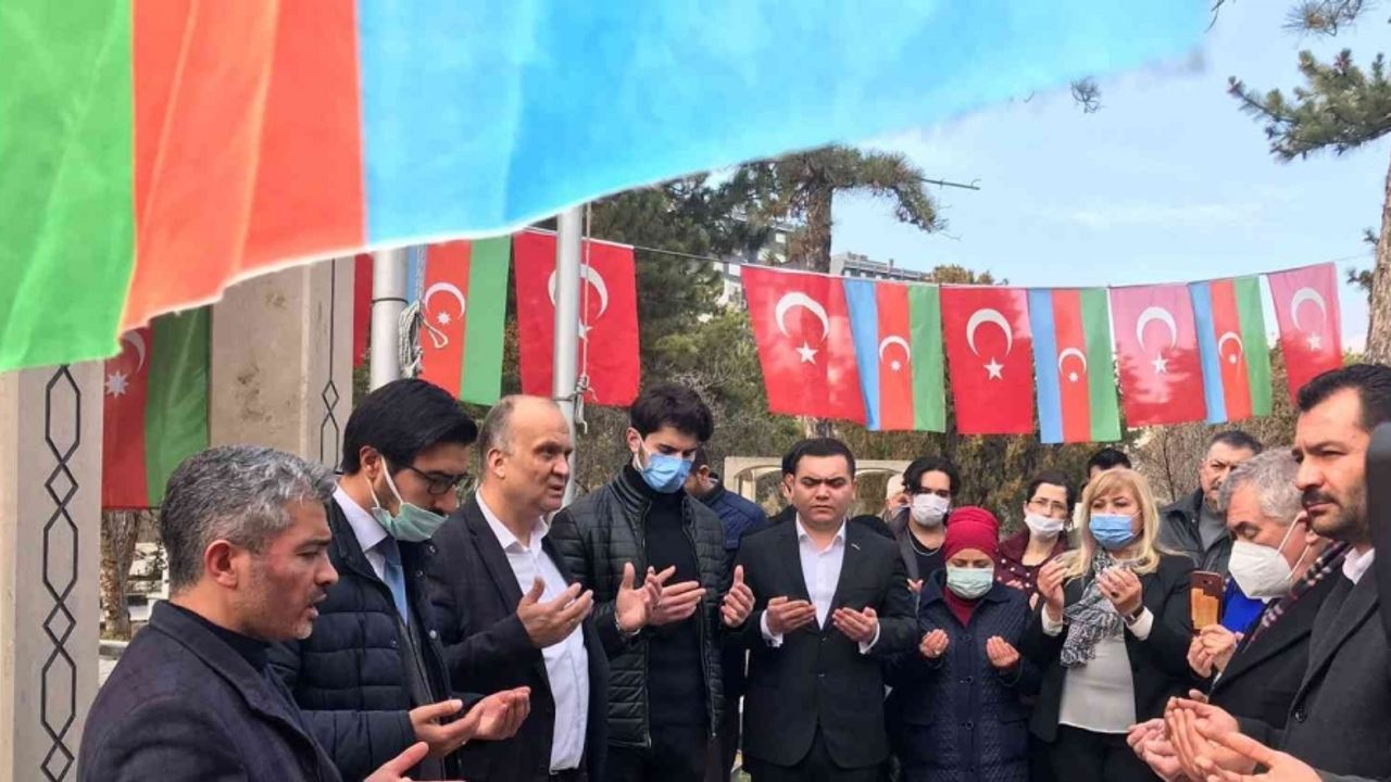 Mehmet Emin Resulzade vefatının 67’nci yıldönümünde kabri başında anıldı