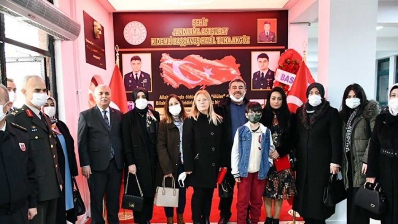 Havai fişek kazasında şehit olan astsubay için okulda ‘Şehit Köşesi’ açıldı