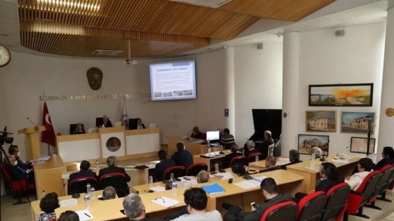 Burhaniye Belediyesi 2021 faaliyet raporu kabul edildi