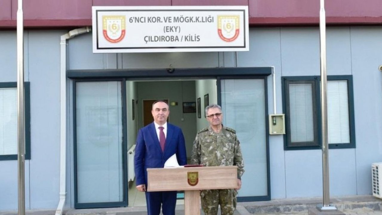 Kolordu Komutanı Tokel Suriye sınırında