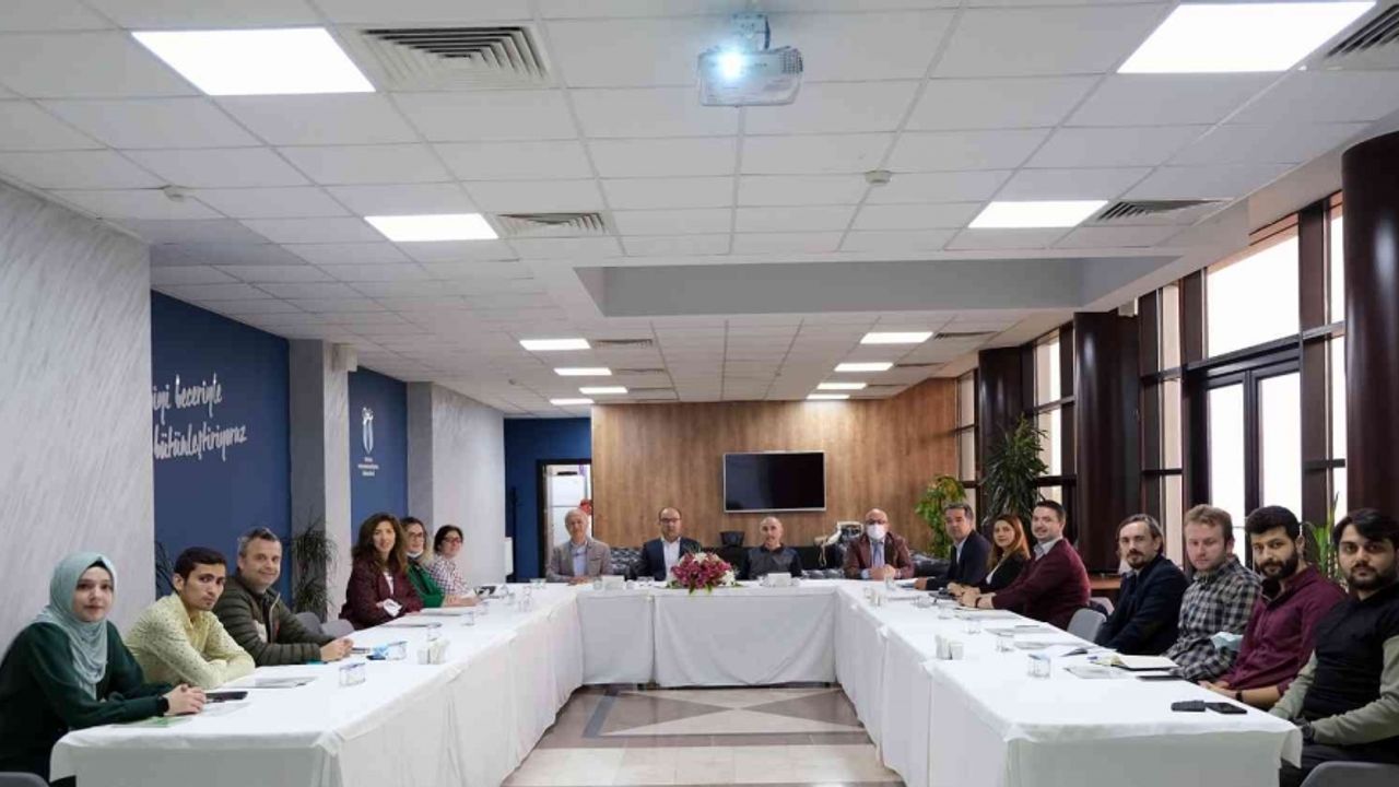 SUBÜ’nün genç araştırmacıları bilimsel proje yazmanın inceliklerini öğrendi