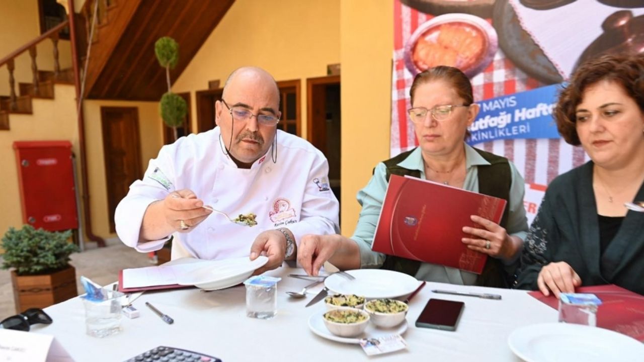 Çorum’da “Unutulmaya Yüz Tutmuş Çorum Yemekleri’’ yapıldı