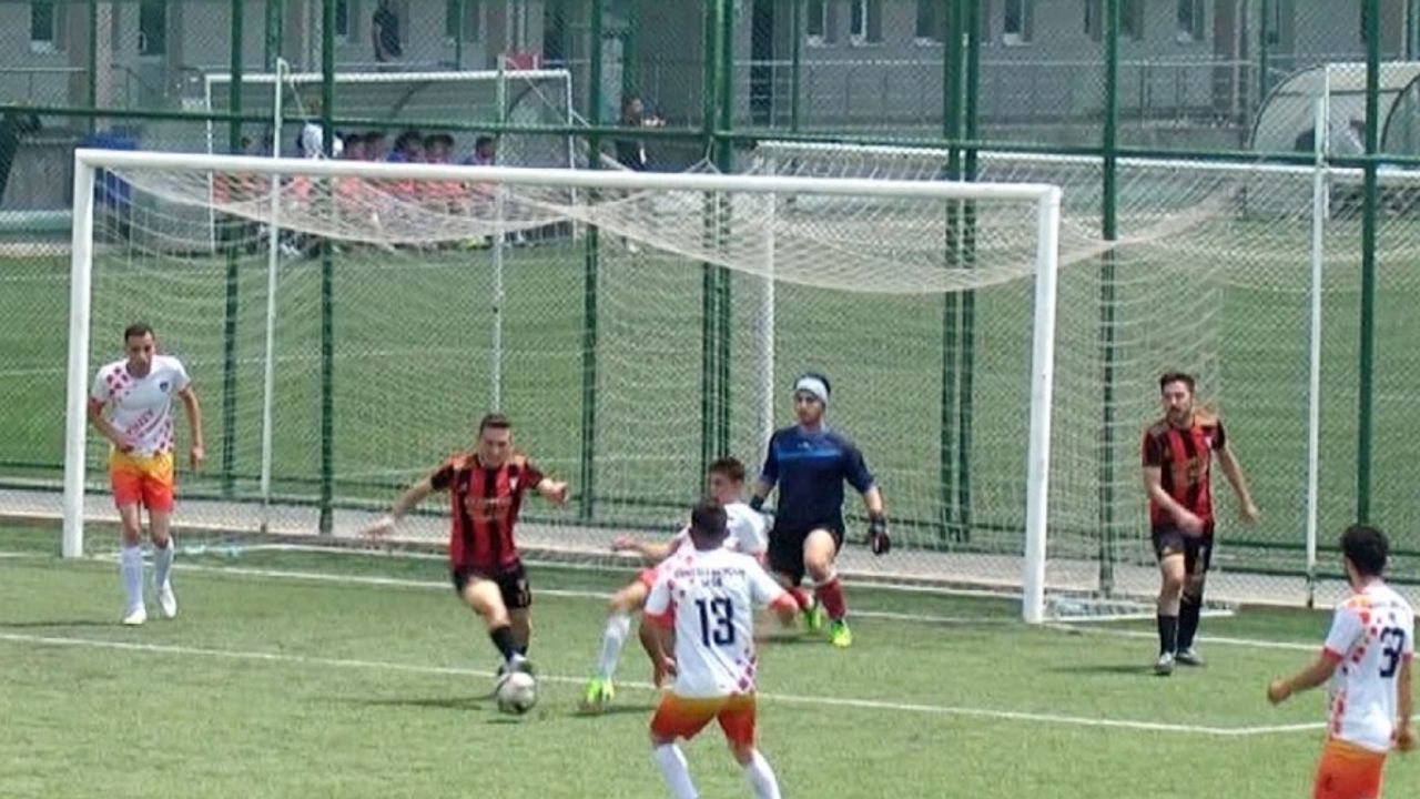 Kayseri 1. Amatör Küme A Grubu: Güneşli Gençlikspor: 2 - Güneşspor: 4