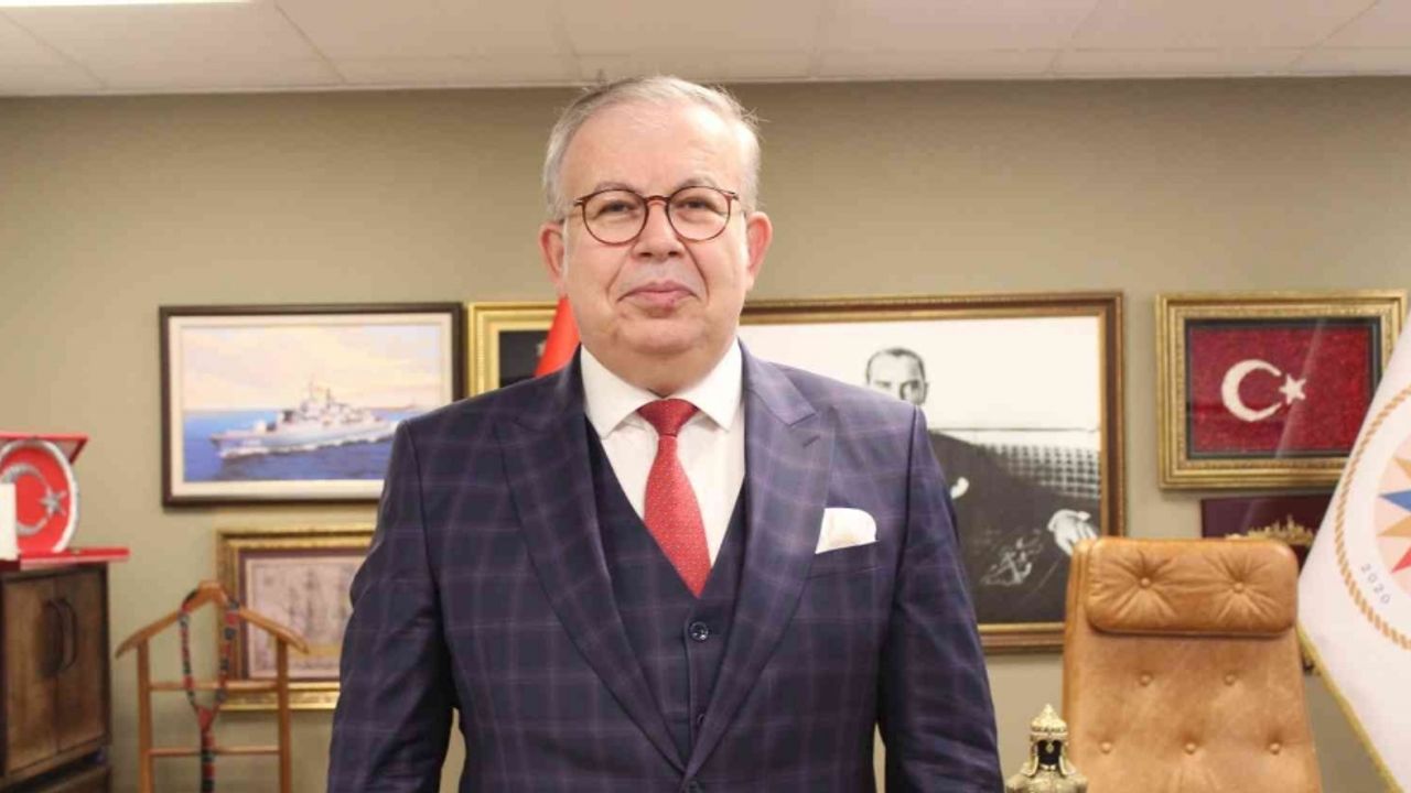 Müstafi Tümamiral Doç. Dr. Cihat Yaycı: “Maymun Çiçeği virüsü ilk vakadan bir yıl önce Münih Konferansı’nda anlatıldı”