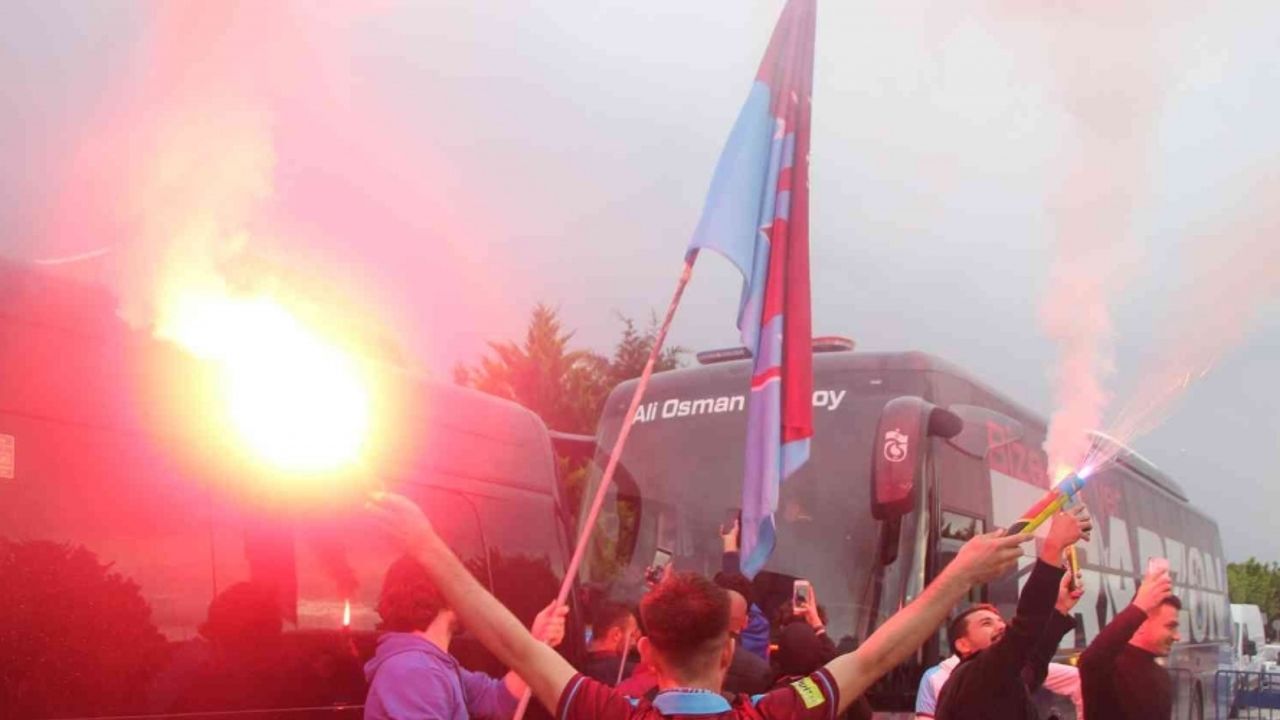 Trabzonspor, Hatay’da coşku ile karşılandı