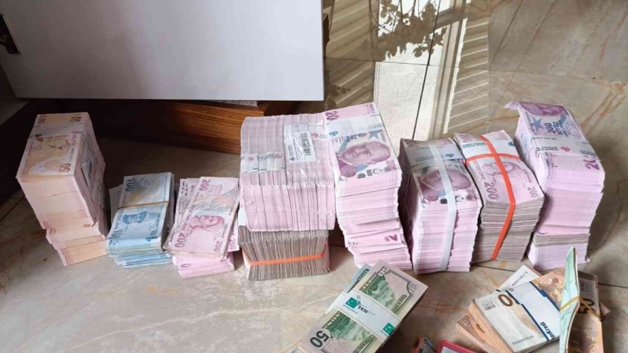 Gözaltı sayısının 310’a çıktığı ’Demir Yumruk’ operasyonun detayları belli oldu