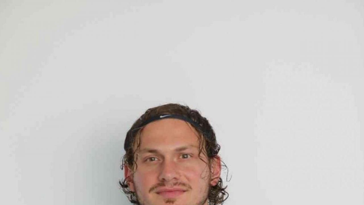 Kocaelispor, Mertan Caner Öztürk ile 1+1 yıllık sözleşme imzaladı