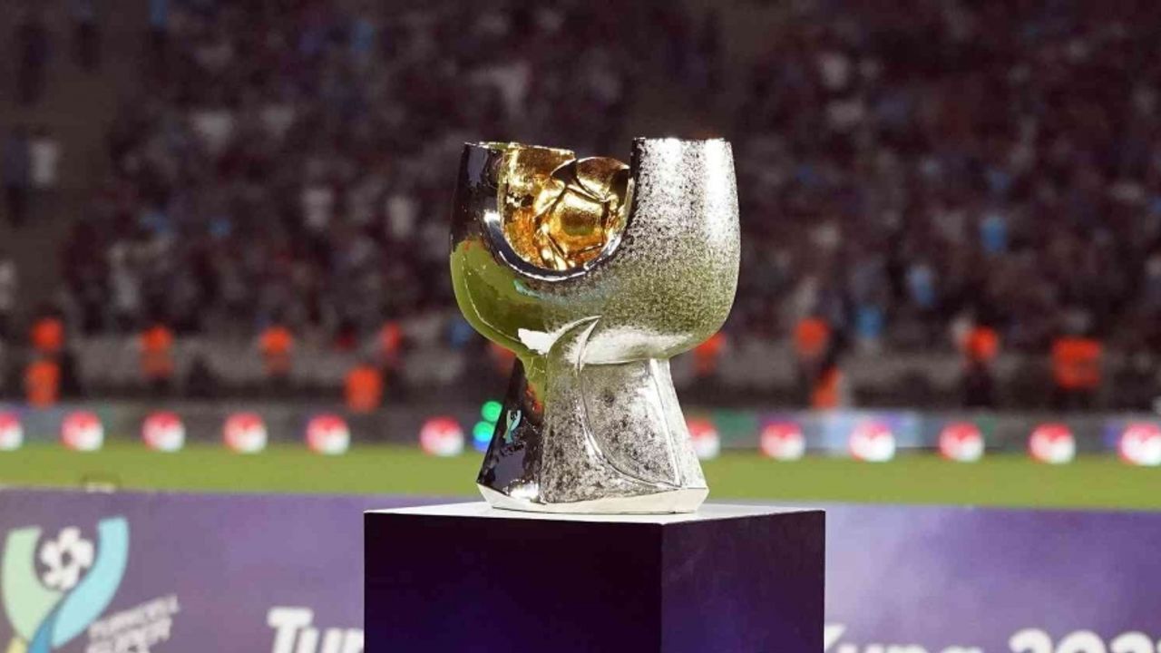 Turkcell Süper Kupa: Trabzonspor: 0 - DG Sivasspor: 0 (Maç devam ediyor)