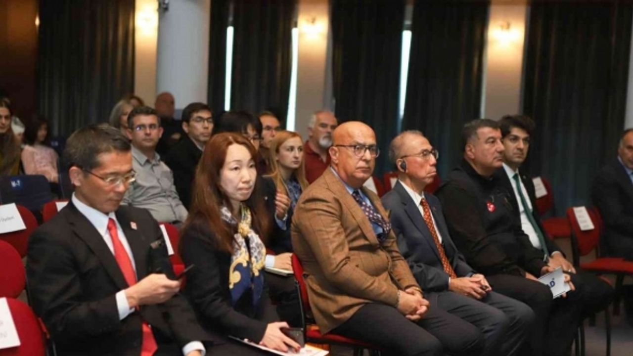 2’nci Afet Eğitimi Materyal Geliştirme Yarışması Ödül Töreni’nde ödüller sahiplerini buldu