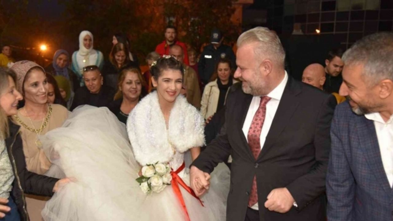 Özel gereksinimli Rabia’nın düğün hayali gerçek oldu
