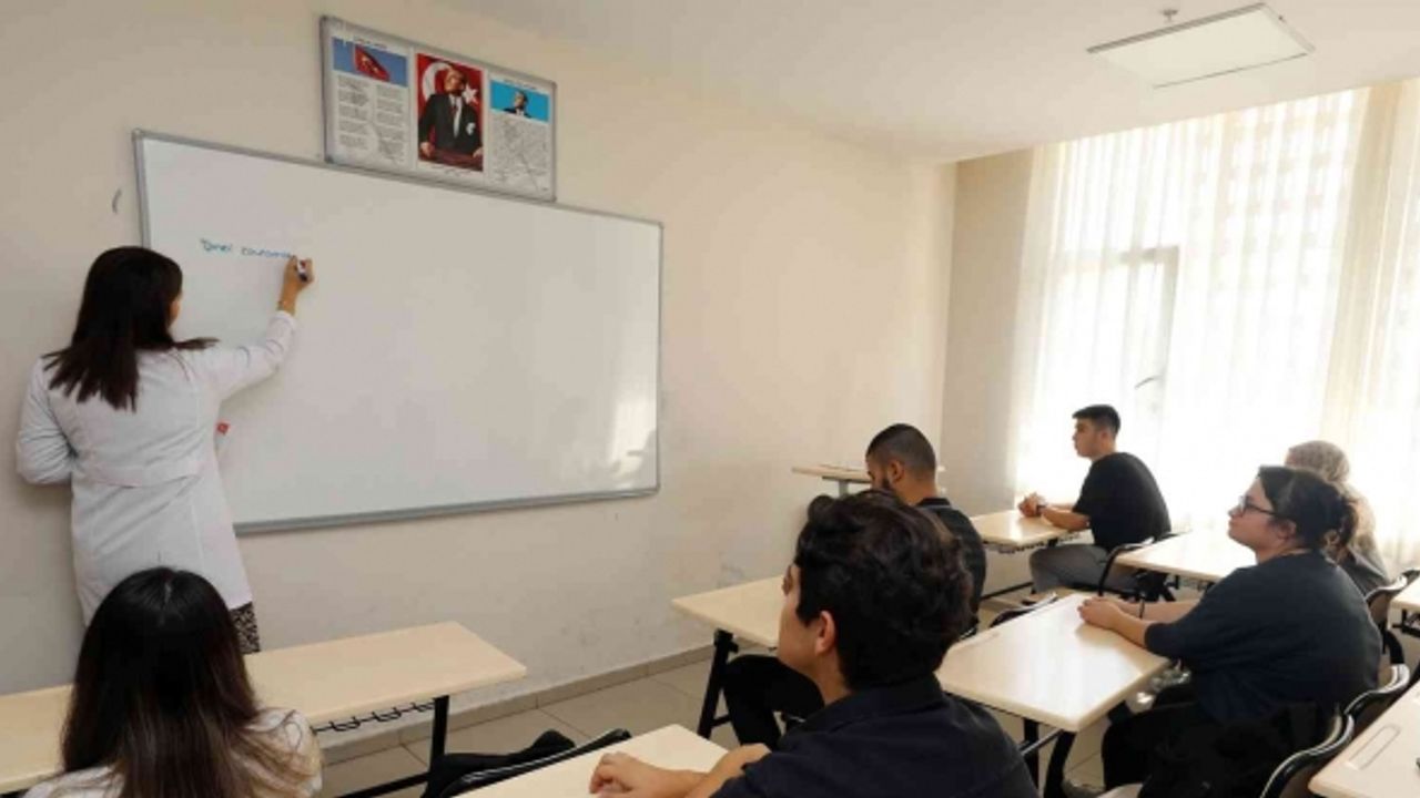 Yenimahalle’de Destek Eğitim Merkezlerine yoğun ilgi