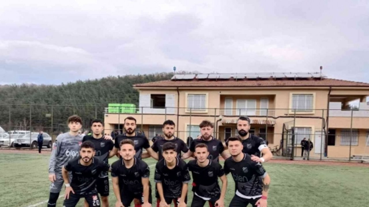 1969 Bilecik Spor Kulübü çoğu futbolcusu ve teknik heyeti olmadan çıktığı maçta 5-1 yenildi