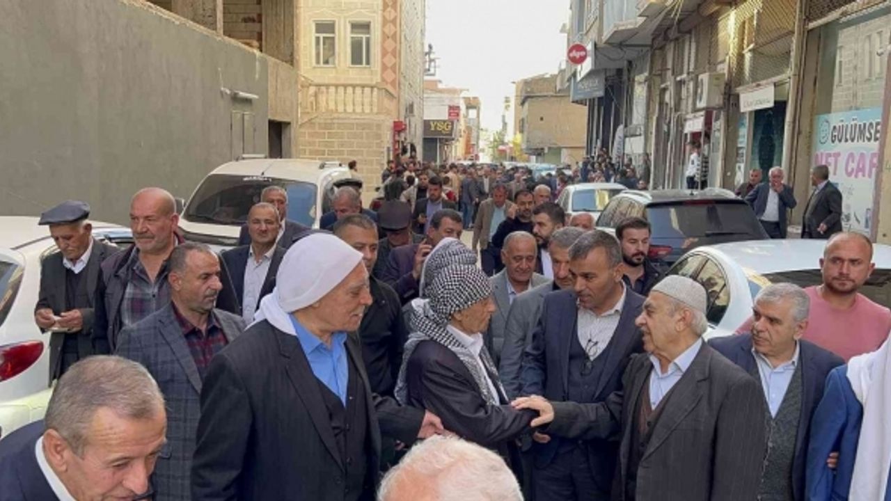 Silopi’de 5 yıllık kan davası dualar eşliğinde barışla sonuçlandı