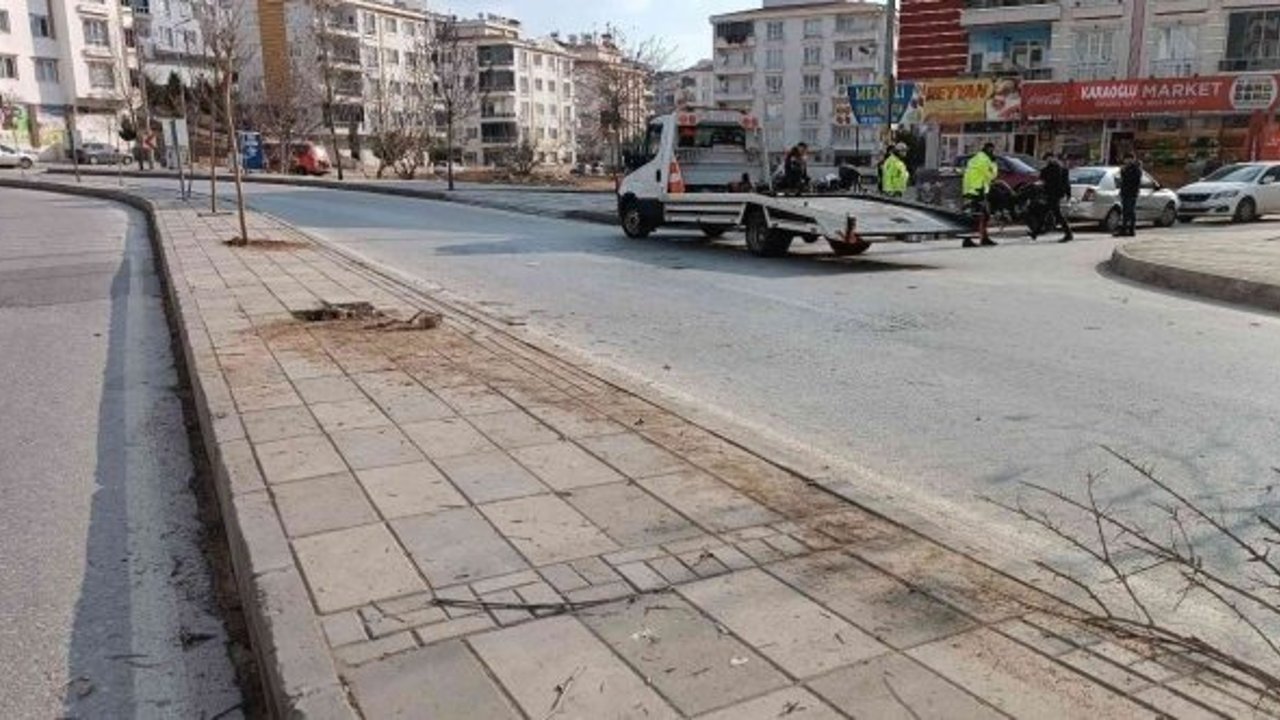 Şüpheli şahısları kovalayan yunus polisleri kaza yaptı: 2 yaralı