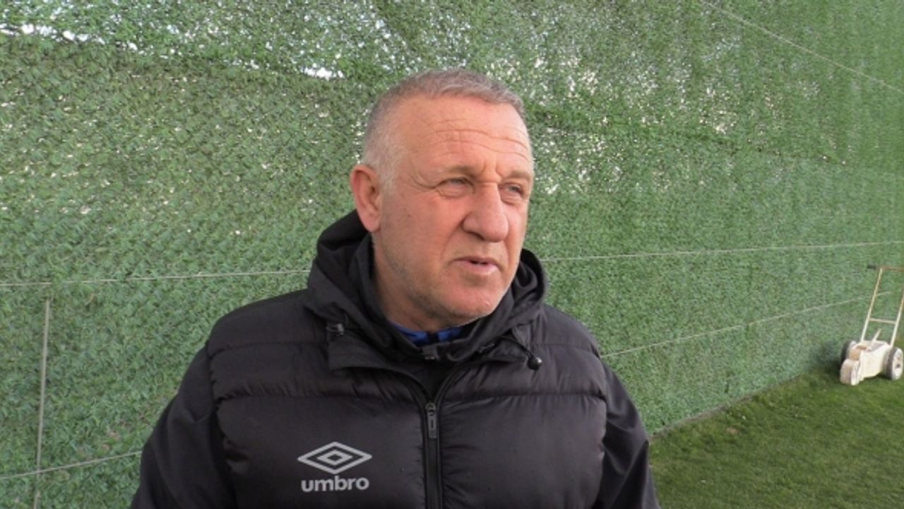 Bandırmaspor Teknik Direktörü Mesut Bakkal: “Oyuncularımıza inancım tamdır”