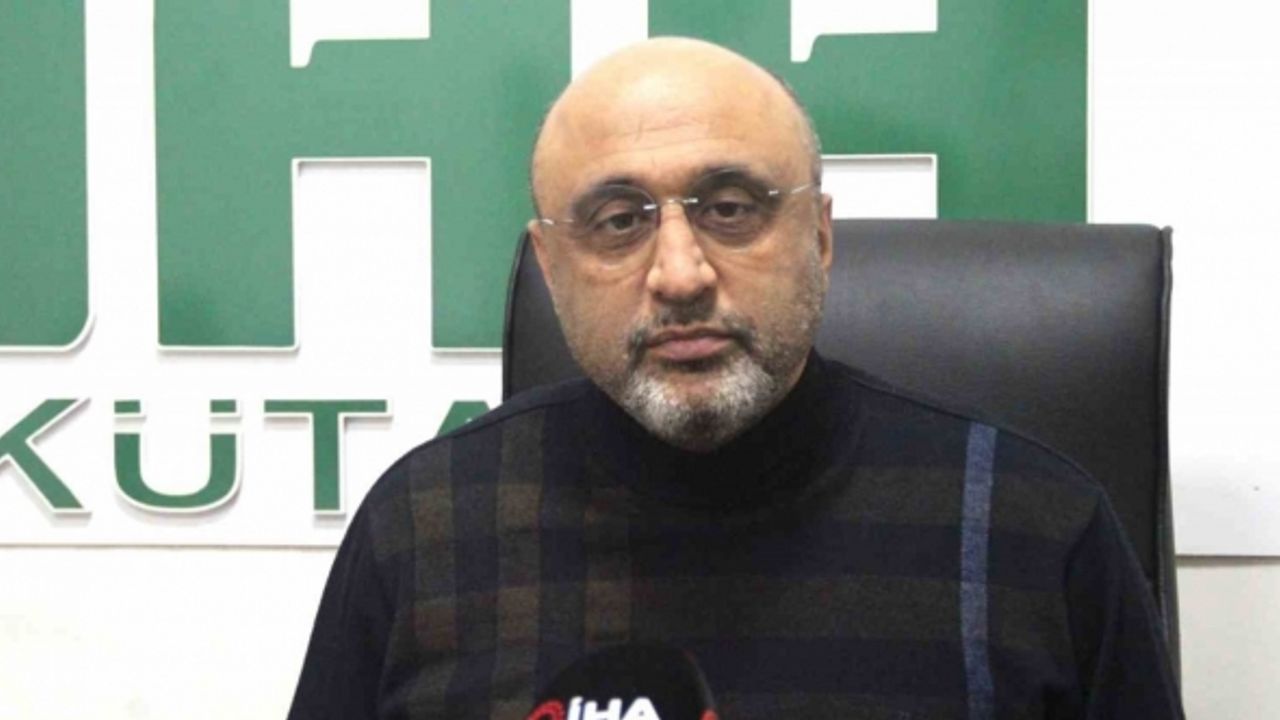 Başkan Mustafa Yenipazar: "Deprem bölgelerine yardım faaliyetlerini sürdürmek zorundayız”