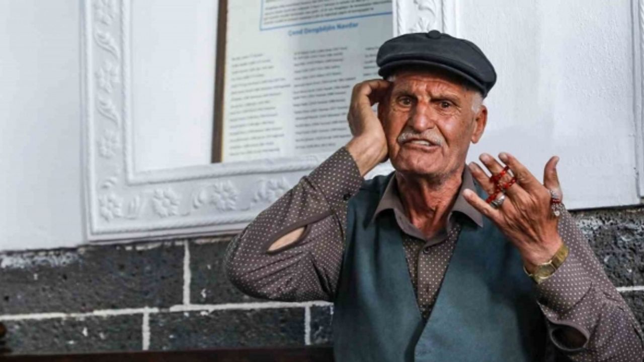 Diyarbakır Dengbejevi’nin sembol ismi Mehmet Tanrıverdi ve ailesi enkazda yaşamını yitirdi