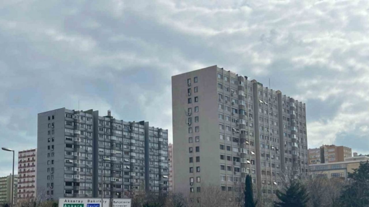 “İnşaatlarda karne şartı ve fenni mesuliyet şartını hayata geçirmemiz gerekiyor”