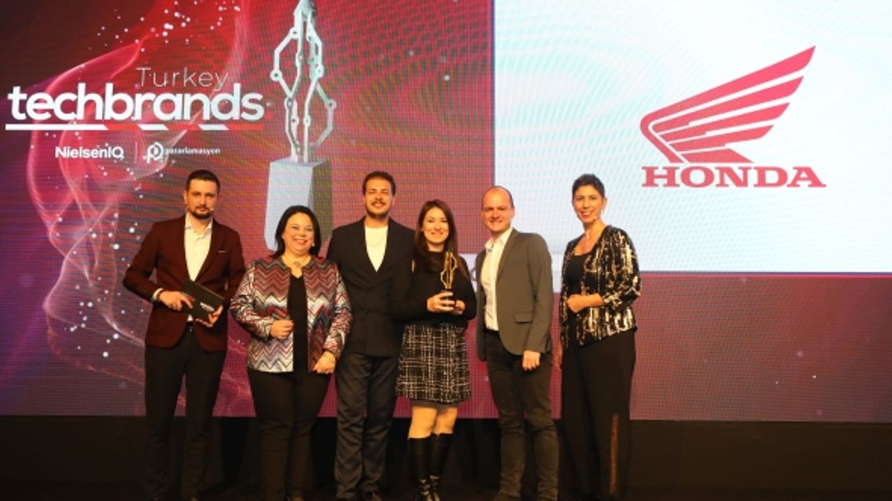 Türkiye’nin En Teknolojik Motosiklet Markası Honda Türkiye seçildi