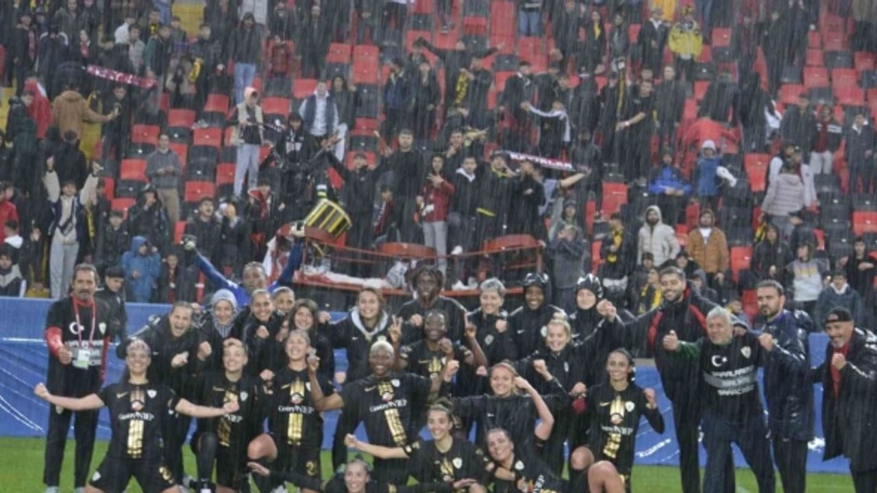 ALG Spor, Beşiktaş’ı 2-1 mağlup etti