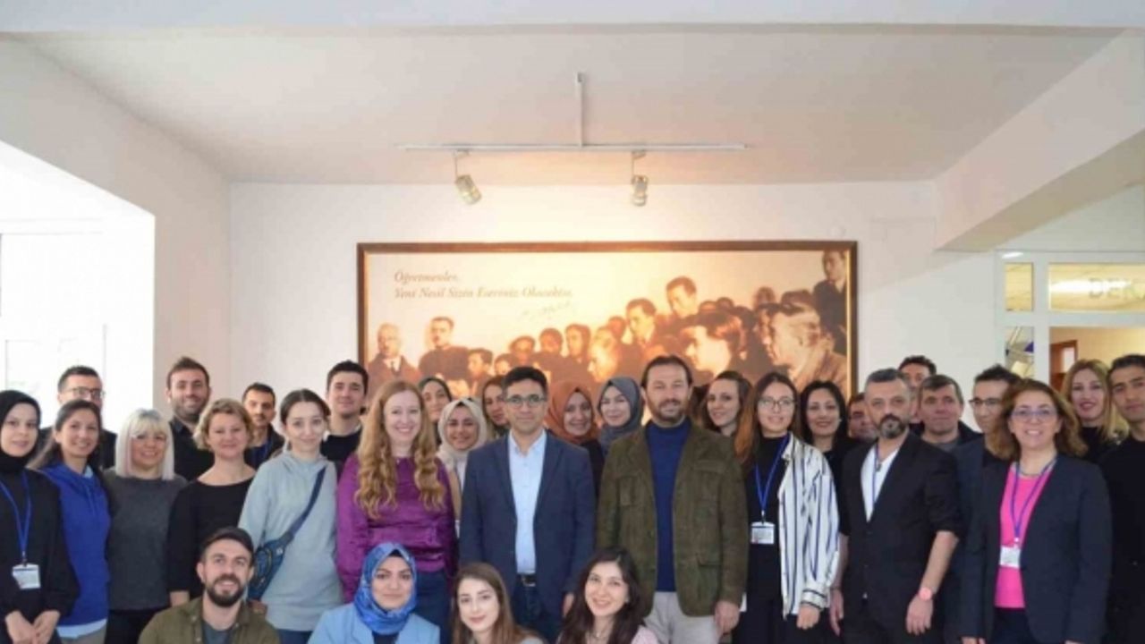 Anadolu Üniversitesi Eğitim Fakültesinde TÜBİTAK 4008 proje uygulaması gerçekleştirildi