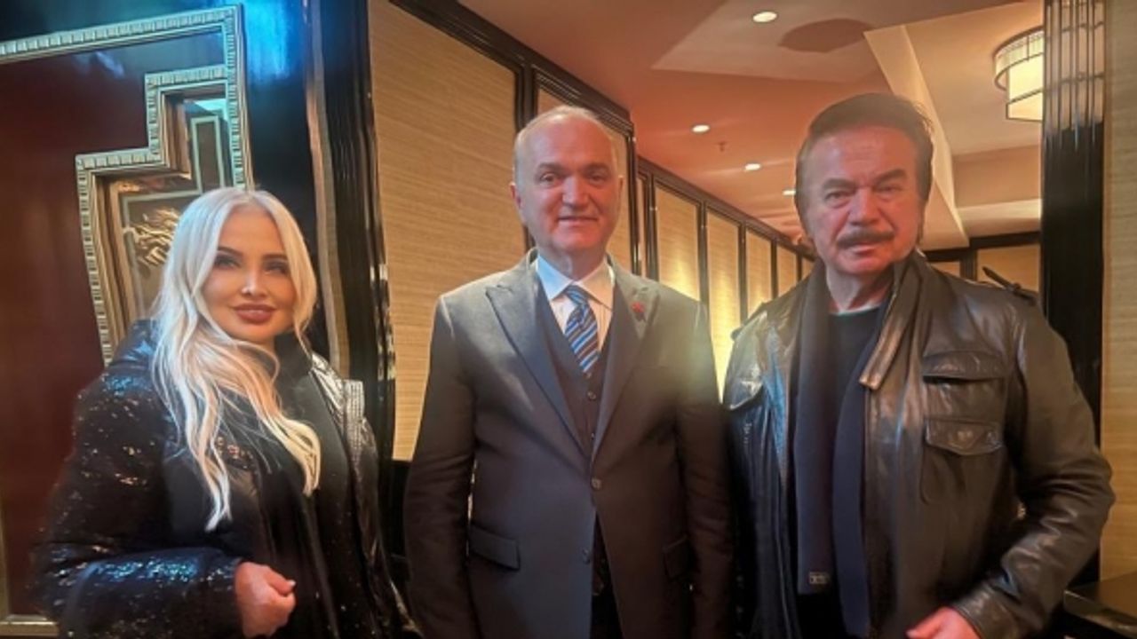 Başkan Özlü, Orhan Gencebay’la bir araya geldi