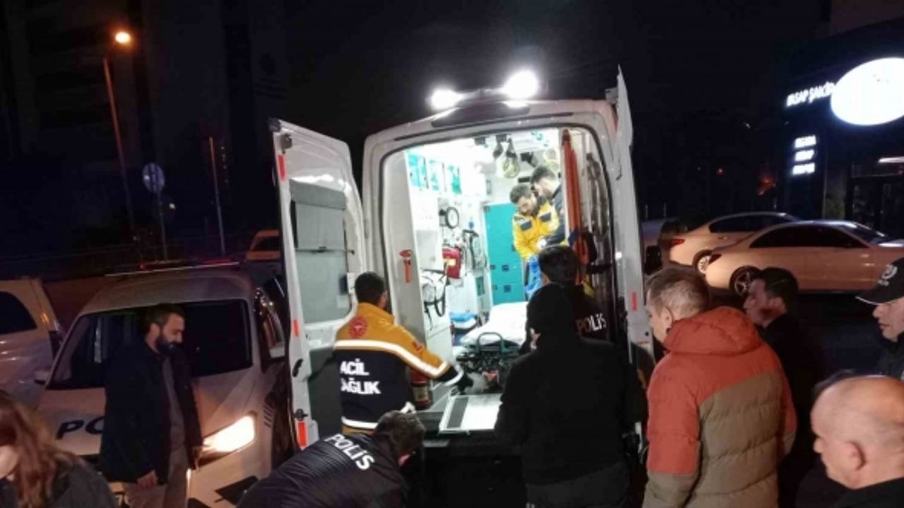 Bayrampaşa’da feci kaza: Kendi kullandığı ticari aracın altında kalan sürücü hayatını kaybetti