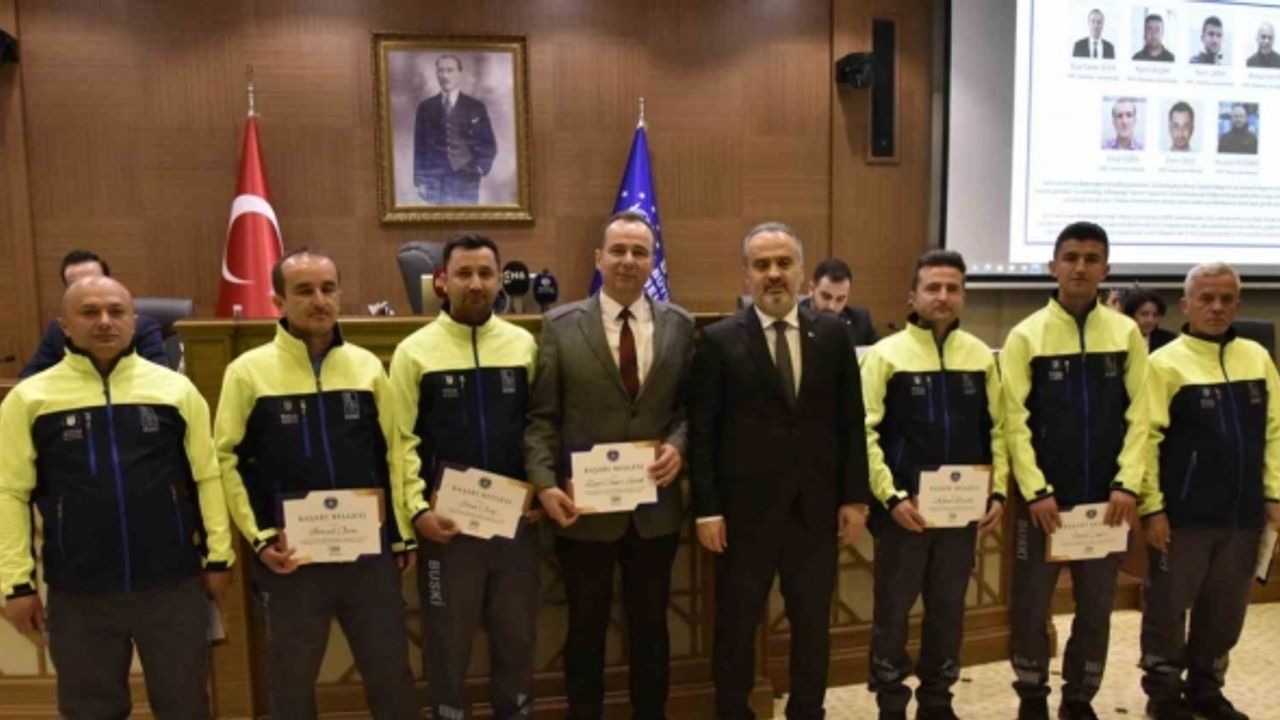 BUSKİ’nin sudaki kayıp kaçakla mücadelesi tam not aldı